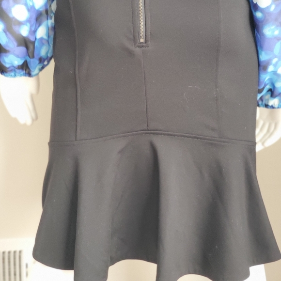 Skirt - Picture 4 of 5